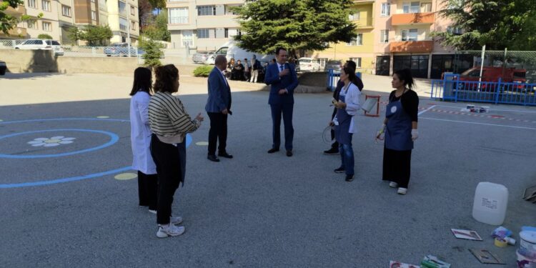 Bozüyük’te “Benim Renkli Bahçem” Projesi