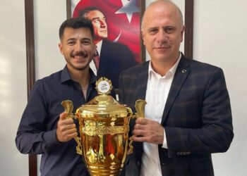 Başarılı Yarışçıdan Başkan Torun’a Ziyaret