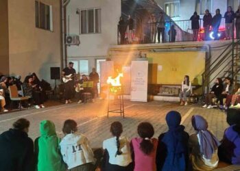 Kente Yeni Gelen Öğrencilere Sıcak Karşılama